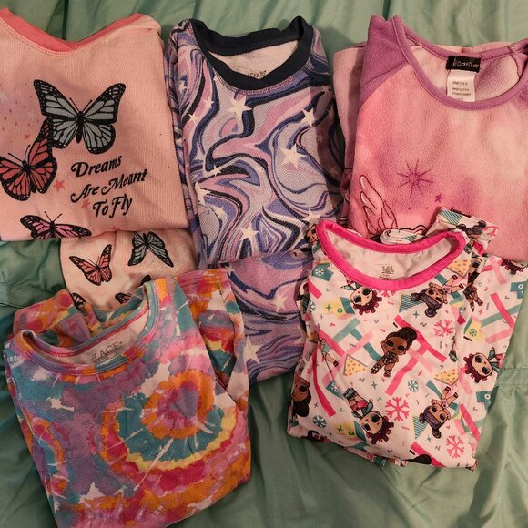 Girls PJs - Picture 1 of 3